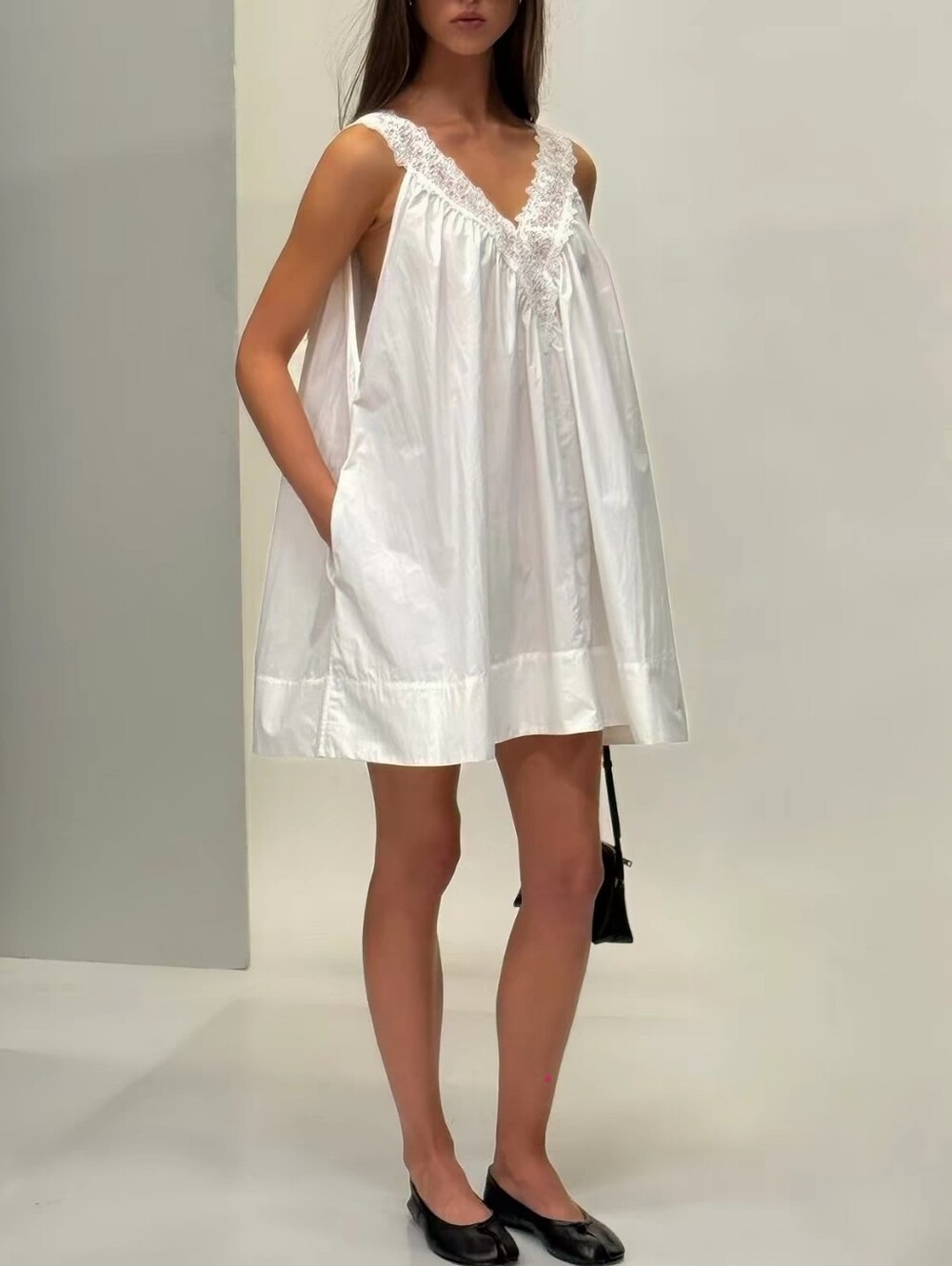 Helsa Mini Dress With Lace in Tech Poplin in White - Picture 5 of 11